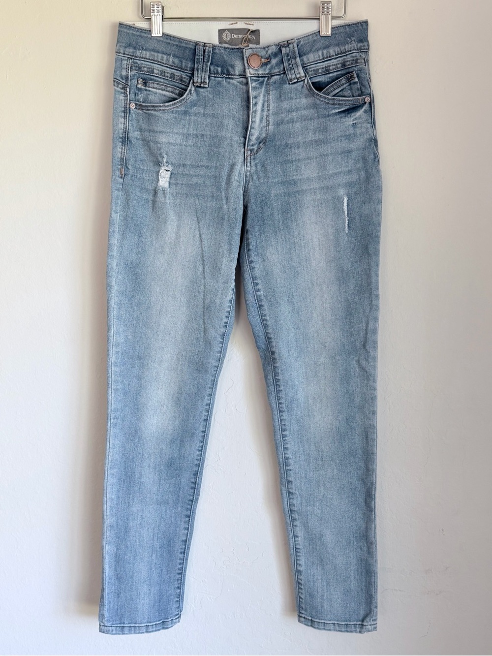 Democracy Absolution Light Wash Distressed Skinny Jeans, Sz 6 NWT